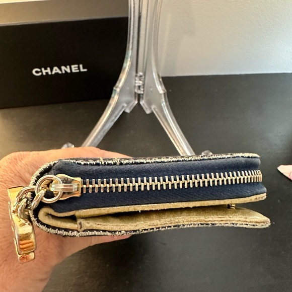 Authentic Chanel Denim Wallet, full inclusion with COA! - Picture 11 of 16